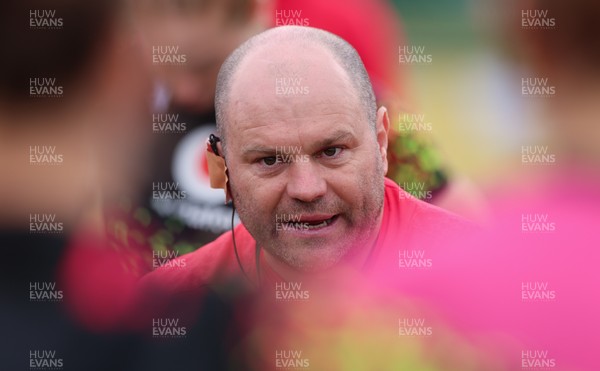 210825 - Wales Women Rugby World Cup Training Session - Sean Lynn, Wales Women head coach during a Wales training session ahead of their first Women’s Rugby World Cup match against Scotland