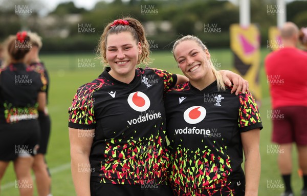 210825 - Wales Women Rugby World Cup Training Session - Gwenllian Pyrs and Kelsey Jones during a Wales training session ahead of their first Women’s Rugby World Cup match against Scotland