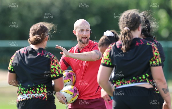 250825 - Wales Women Rugby World Cup Training Session - Gareth Harris, strength and conditioning coach, during a Wales training session ahead of their Women’s Rugby World Cup match against Canada