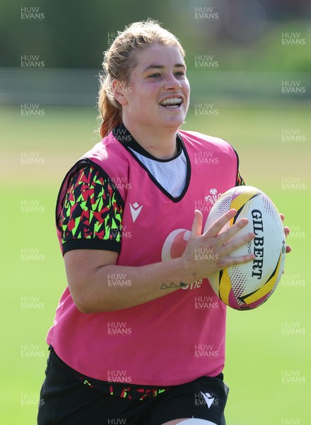 250825 - Wales Women Rugby World Cup Training Session - Bethan Lewis during a Wales training session ahead of their Women’s Rugby World Cup match against Canada