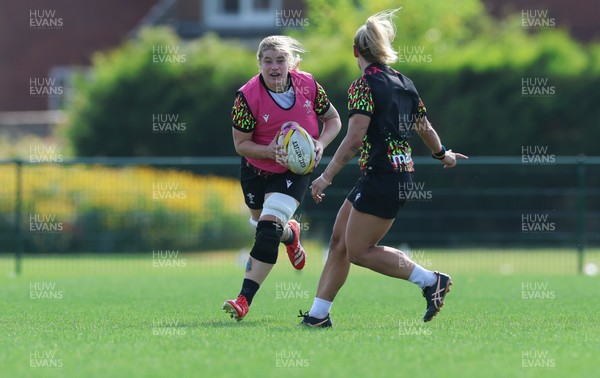 250825 - Wales Women Rugby World Cup Training Session - Bethan Lewis during a Wales training session ahead of their Women’s Rugby World Cup match against Canada