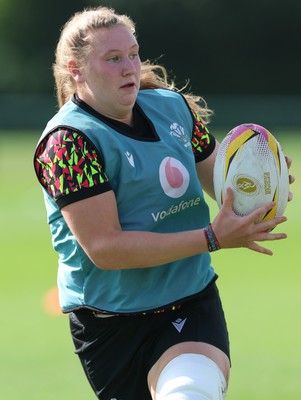 260825 - Wales Women Rugby World Cup Training Session - Alaw Pyrs during a Wales training session ahead of their Women’s Rugby World Cup match against Canada