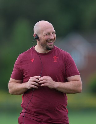 260825 - Wales Women Rugby World Cup Training Session - Mike Hill, Wales Women forwards coach during a Wales training session ahead of their Women’s Rugby World Cup match against Canada