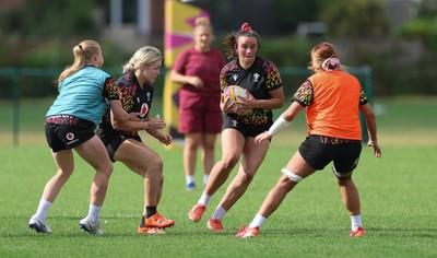 260825 - Wales Women Rugby World Cup Training Session - Branwen Metcalfe during a Wales training session ahead of their Women’s Rugby World Cup match against Canada