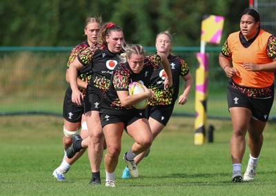 260825 - Wales Women Rugby World Cup Training Session - Kelsey Jones during a Wales training session ahead of their Women’s Rugby World Cup match against Canada