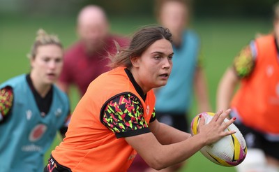 260825 - Wales Women Rugby World Cup Training Session - Bryonie King during a Wales training session ahead of their Women’s Rugby World Cup match against Canada