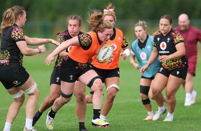 260825 - Wales Women Rugby World Cup Training Session -  Abbie Fleming during a Wales training session ahead of their Women’s Rugby World Cup match against Canada