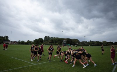 260825 - Wales Women Rugby World Cup Training Session - Wales run through line out drills during a training session ahead of their Women’s Rugby World Cup match against Canada