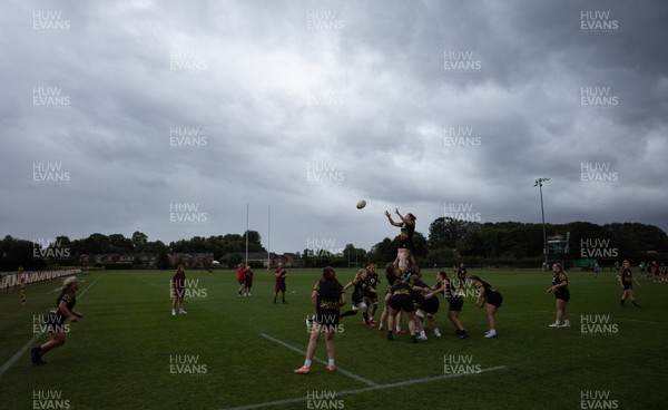260825 - Wales Women Rugby World Cup Training Session - Wales run through line out drills during a training session ahead of their Women’s Rugby World Cup match against Canada