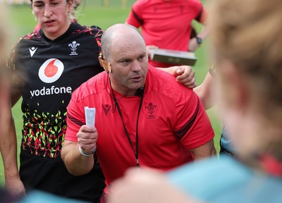 280825 - Wales Women Rugby World Cup Training Session - Sean Lynn, Wales Women head coach during a Wales rugby training session ahead of their Women’s Rugby World Cup match against Canada