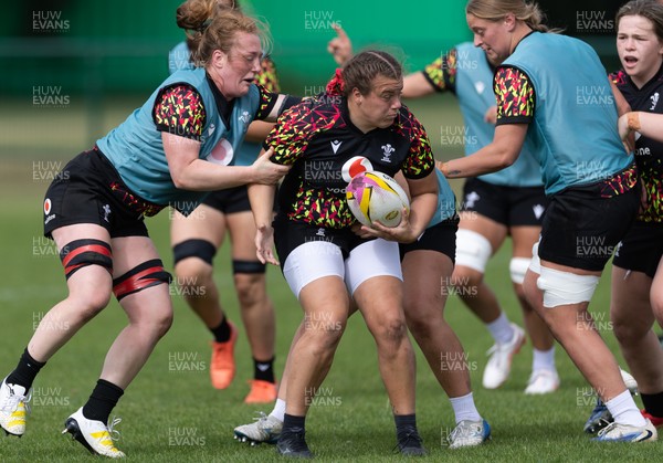 280825 - Wales Women Rugby World Cup Training Session - Carys Phillips during a Wales rugby training session ahead of their Women’s Rugby World Cup match against Canada