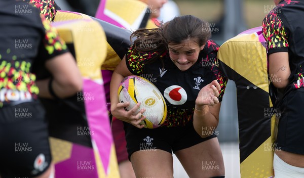 280825 - Wales Women Rugby World Cup Training Session - Branwen Metcalfe during a Wales rugby training session ahead of their Women’s Rugby World Cup match against Canada