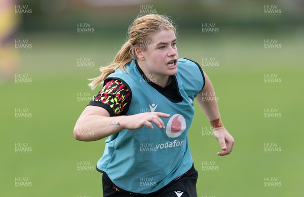 280825 - Wales Women Rugby World Cup Training Session - Bethan Lewis during a Wales rugby training session ahead of their Women’s Rugby World Cup match against Canada
