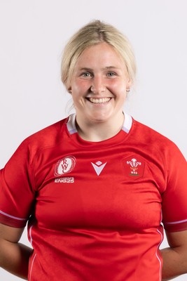 100725 - Wales Women Australia Tour Squad Portraits - Alex Callender
