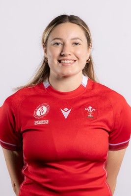 080825 - Wales Women’s Rugby World Cup Squad Portraits - Gwen Crabb