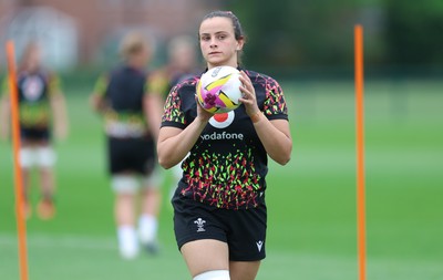 180825 - Wales Women Training Session -Branwen Metcalfe during a Wales Women training session ahead of their first Women’s Rugby World Cup match against Scotland