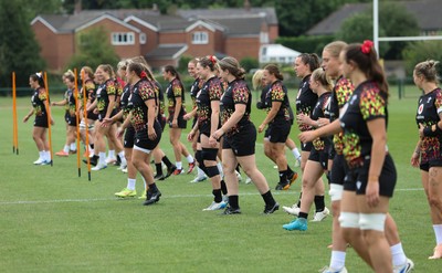 180825 - Wales Women Training Session - The players warm up during a Wales Women training session ahead of their first Women’s Rugby World Cup match against Scotland