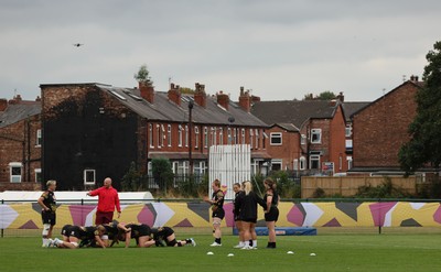 180825 - Wales Women Training Session - Wales go through scrummaging at their Manchester training base ahead of their first Women’s Rugby World Cup match against Scotland