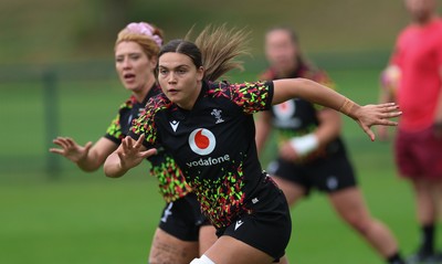 180825 - Wales Women Training Session - Bryonie King during a Wales Women training session ahead of their first Women’s Rugby World Cup match against Scotland