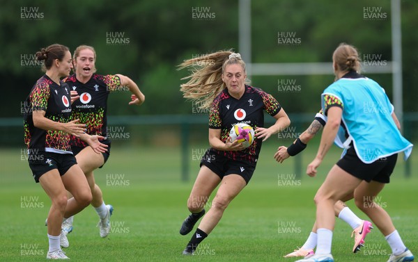 180825 - Wales Women Training Session - Hannah Dallavalle during a Wales Women training session ahead of their first Women’s Rugby World Cup match against Scotland
