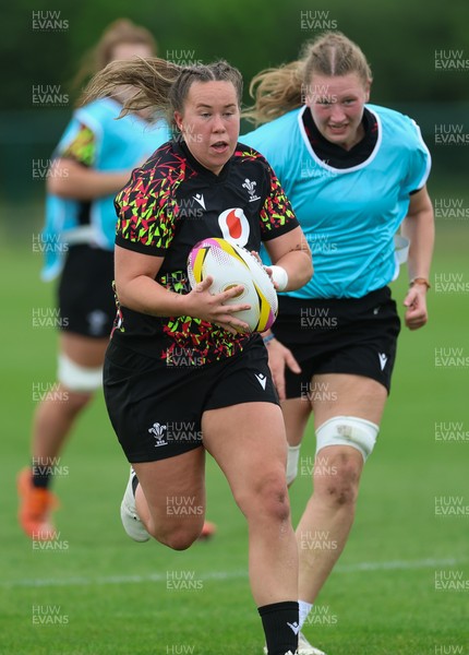 180825 - Wales Women Training Session - Katherine Baverstock during a Wales Women training session ahead of their first Women’s Rugby World Cup match against Scotland