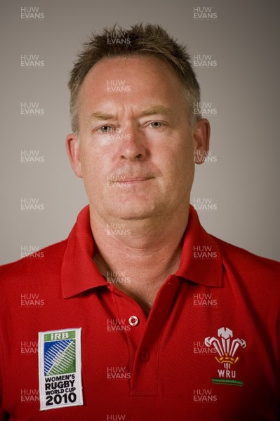 17.07.10 - Wales Women Rugby World Cup Squad 2010 - Greame Gillespie (Media Manager). 