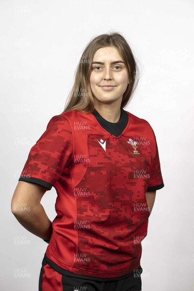 010321 - Wales Women Rugby Squad Headshots - Beth Huntley