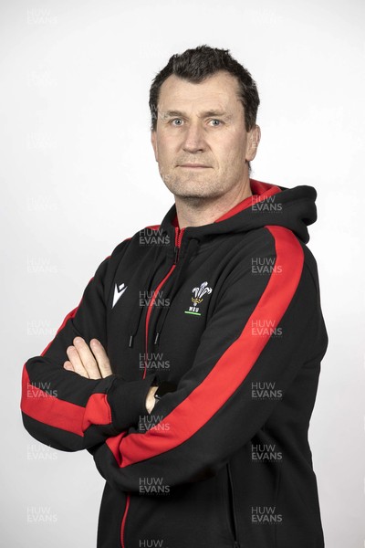010321 - Wales Women Rugby Squad Headshots - Geraint Lewis