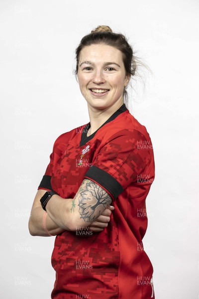 010321 - Wales Women Rugby Squad Headshots - Keira Bevan