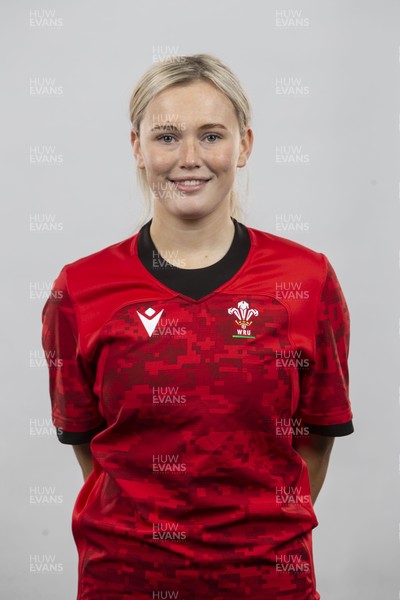 020121 - WRU - Wales Women Squad Headshots - Megan Webb