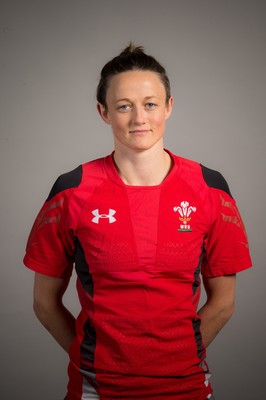 180115 - Wales Women Squad Portraits - Laurie Harries