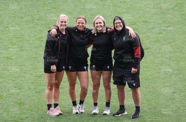 261023 - Wales’ Women Stadium Orientation and Kickers Session - Left to right, Meg Webb, Alisha Butchers, Alex Callender and Donna Rose during a stadium orientation session at the Forsyth Barr Stadium in Dunedin where they will play New Zealand in WCV1 on Saturday