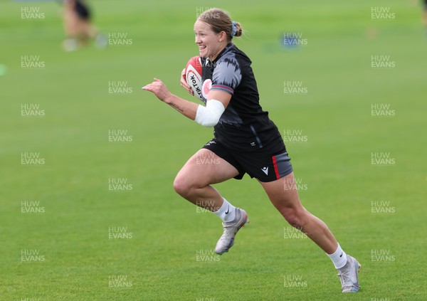 010923 - Wales Women Rugby training session - Carys Cox during a training session in the build up to the WXV matches in New Zealand