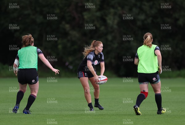 010923 - Wales Women Rugby training session - Niamh Terry during a training session in the build up to the WXV matches in New Zealand