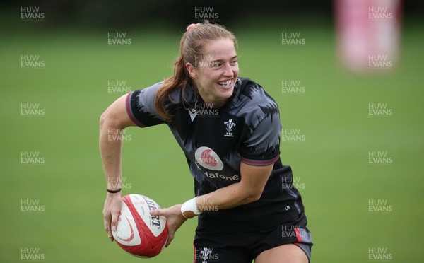 010923 - Wales Women Rugby training session - Lisa Neumann during a training session in the build up to the WXV matches in New Zealand