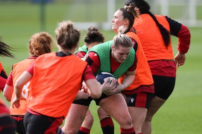 010421 - Wales Women Rugby Squad Training session - Teleri Wyn Davies of Wales during training session ahead of the start of the Women's Six Nations