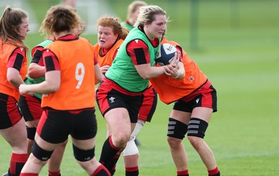 010421 - Wales Women Rugby Squad Training session - Teleri Wyn Davies of Wales during training session ahead of the start of the Women's Six Nations