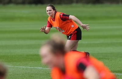 010421 - Wales Women Rugby Squad Training session - Caitlin Lewis of Wales during training session ahead of the start of the Women's Six Nations