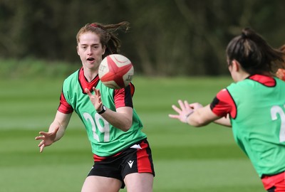 010421 - Wales Women Rugby Squad Training session - Lisa Neumann of Wales during training session ahead of the start of the Women's Six Nations