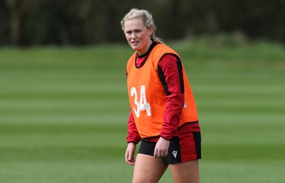 010421 - Wales Women Rugby Squad Training session - Meg Webb during training session ahead of the start of the Women's Six Nations