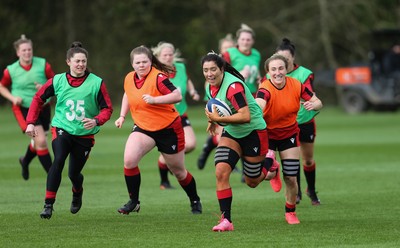 010421 - Wales Women Rugby Squad Training session - Georgia Evans of Wales during training session ahead of the start of the Women's Six Nations