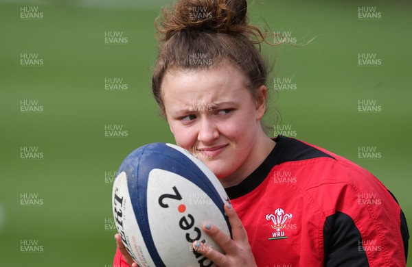 010421 - Wales Women Rugby Squad Training session - Natalia John of Wales during training session ahead of the start of the Women's Six Nations