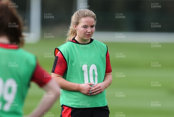 010421 - Wales Women Rugby Squad Training session - Manon Johnes of Wales during training session ahead of the start of the Women's Six Nations