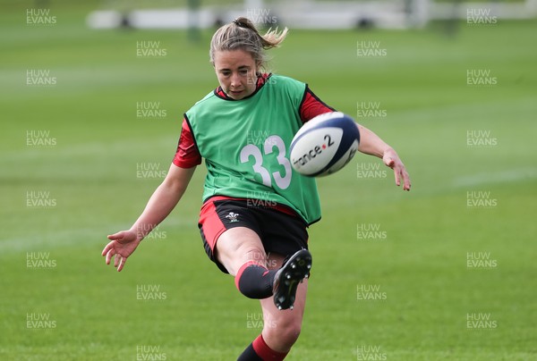 010421 - Wales Women Rugby Squad Training session - Elinor Snowsill of Wales during training session ahead of the start of the Women's Six Nations