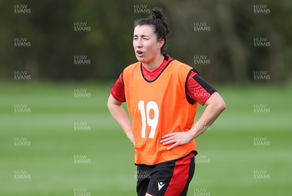 010421 - Wales Women Rugby Squad Training session - Jess Roberts of Wales during training session ahead of the start of the Women's Six Nations