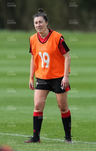 010421 - Wales Women Rugby Squad Training session - Jess Roberts of Wales during training session ahead of the start of the Women's Six Nations