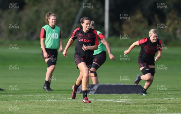210922 - Wales Women RWC Training Session - Sioned Harries during a training session ahead of departure to New Zealand for the Rugby World Cup