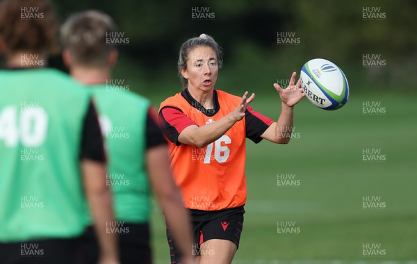 210922 - Wales Women RWC Training Session - Elinor Snowsill during a training session ahead of departure to New Zealand for the Rugby World Cup