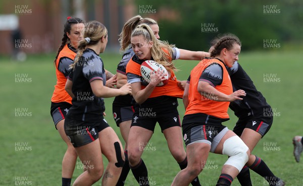 250423 - Wales Women Rugby Training Session - Hannah Jones during a training session at Parma Rugby Club ahead of the TicTok Women’s 6 Nations match against Italy