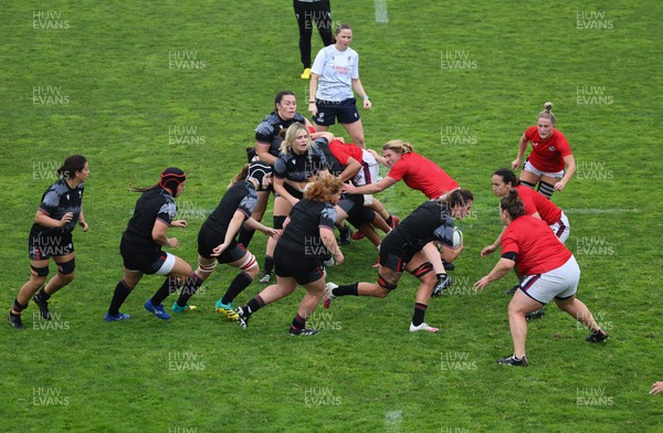 300922 - Wales Women Rugby Training Session - Wales’ Georgia Evans charges forward during a combined training session with USA ahead of the start of the Women’s Rugby World Cup